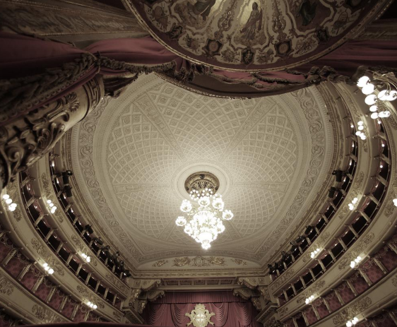 Scala per Fenice