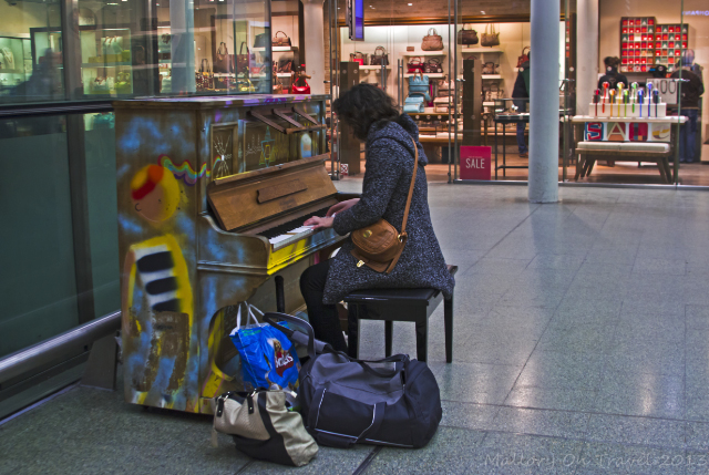 Venezia pianoforte Stazione Santa Lucia