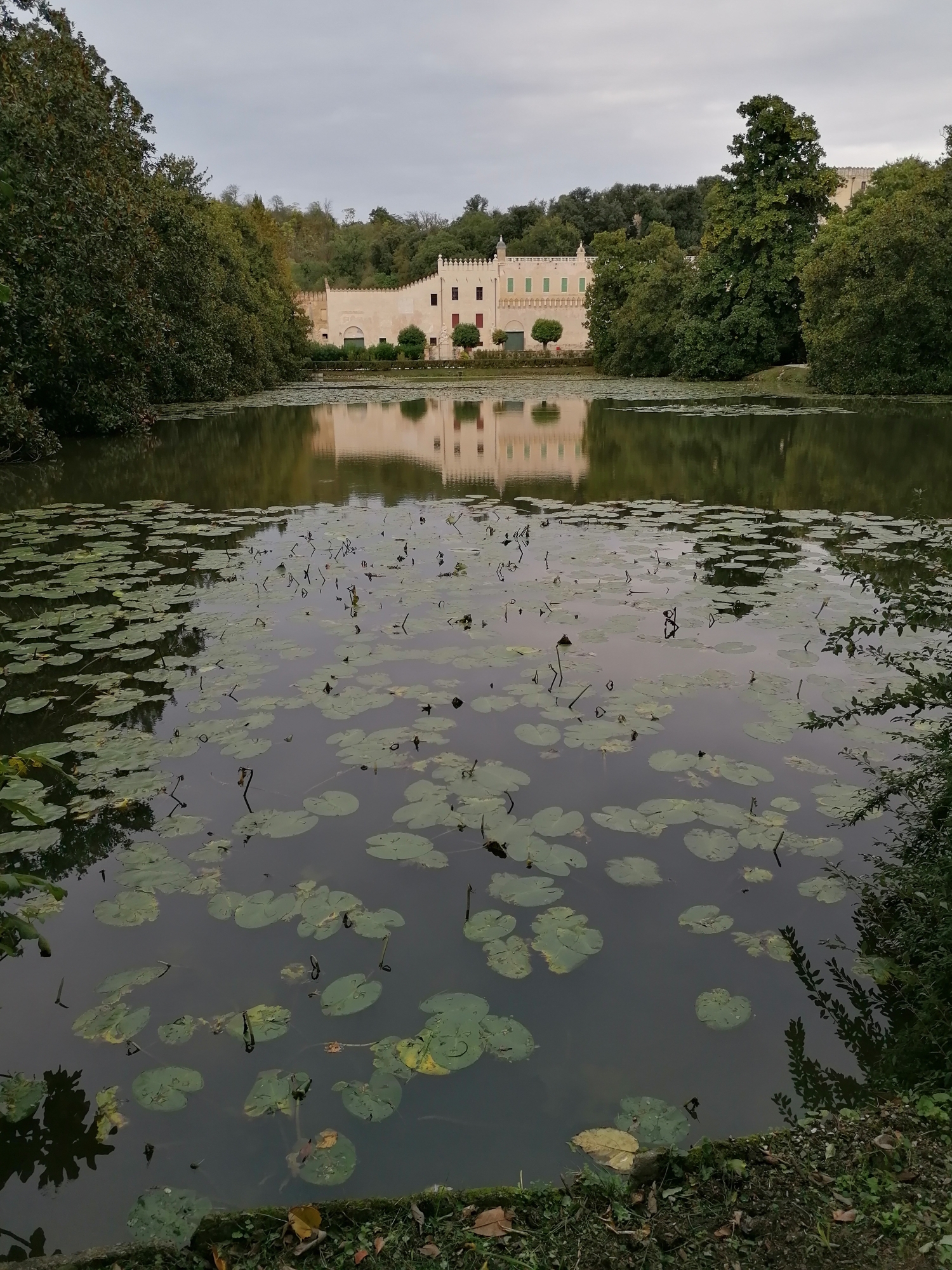 4.-Castello-del-Catajo-vista-dal-parco