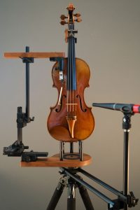 Analisi non invasive su un violino