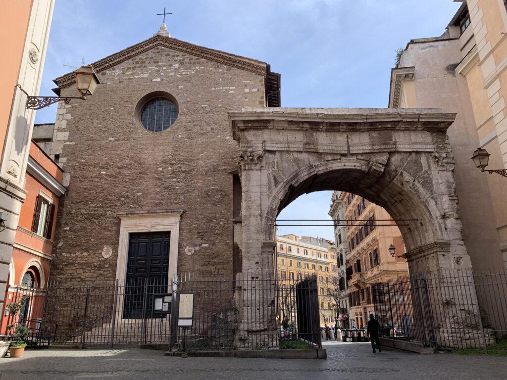 Porta Esquilina, detta anche Arco di Galieno, Roma Esquilino