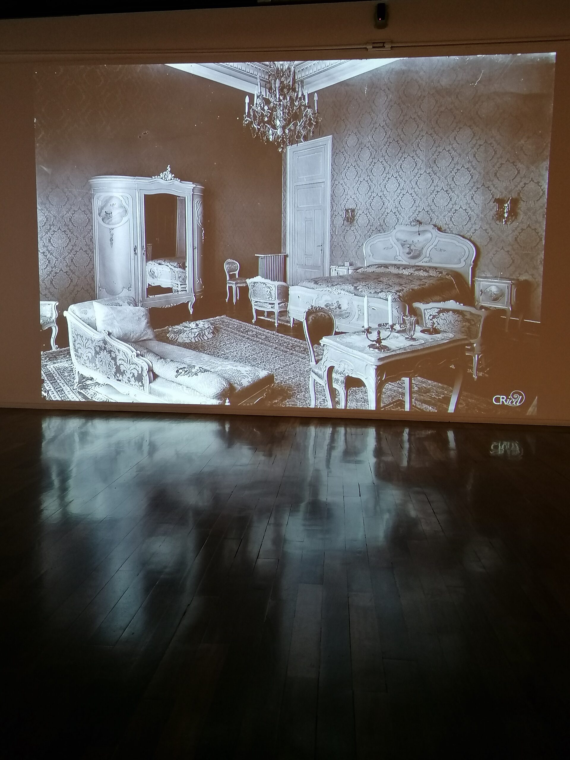 Mostra-Palermo-Liberty-Villa-Rutelli-stanza-da-letto